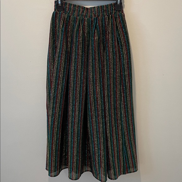 BURU Size Medium Party Skirt Metallic, NWT - Picture 5 of 10